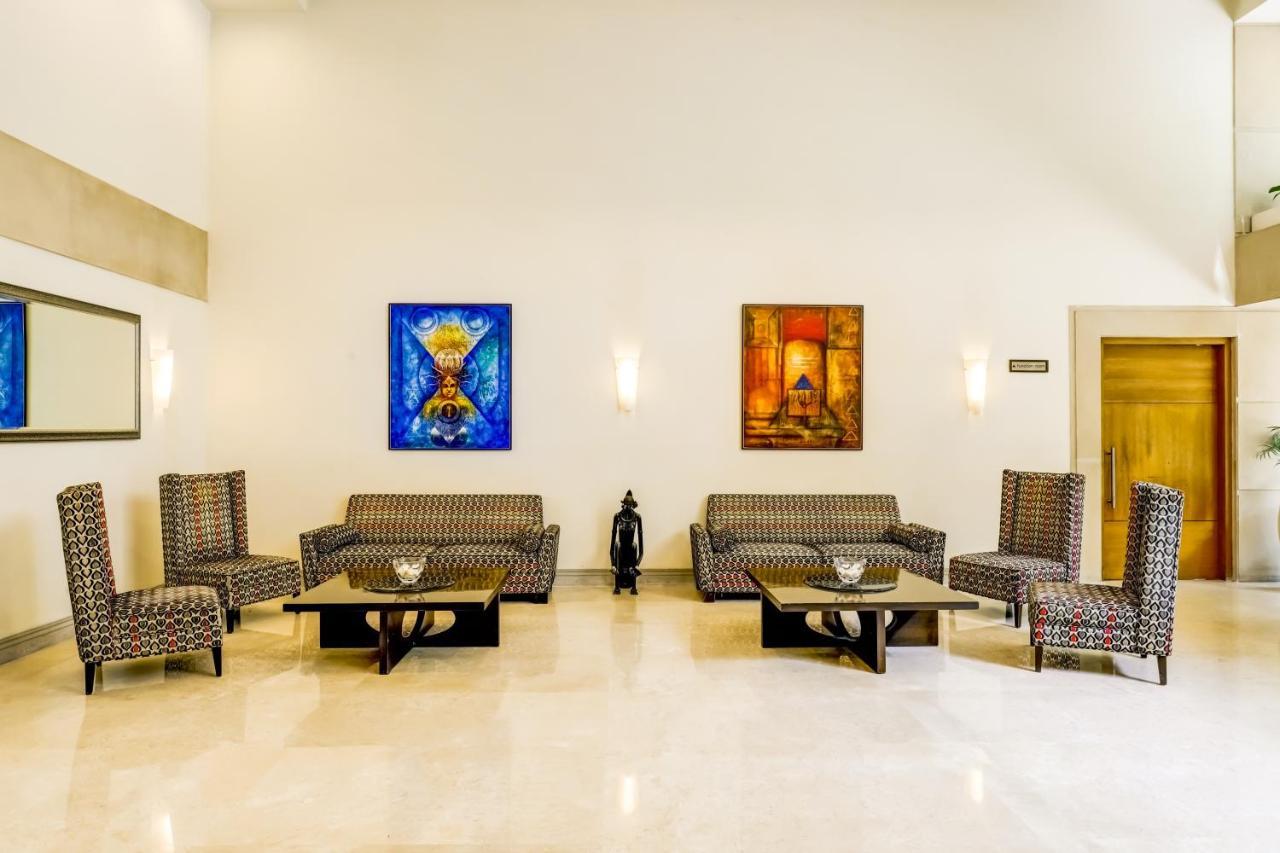 Lemon Tree Hotel Electronics City Bangalore Exterior photo