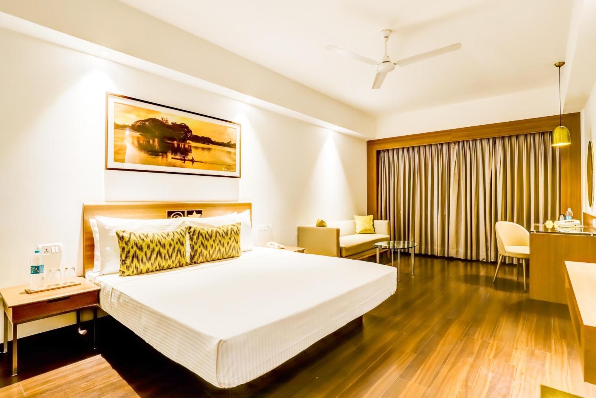 Lemon Tree Hotel Electronics City Bangalore Exterior photo